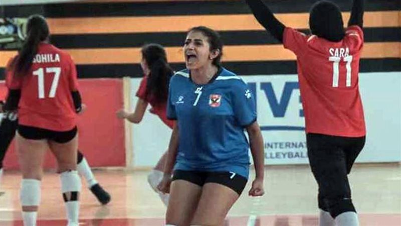 فريق ناشئات طائرة