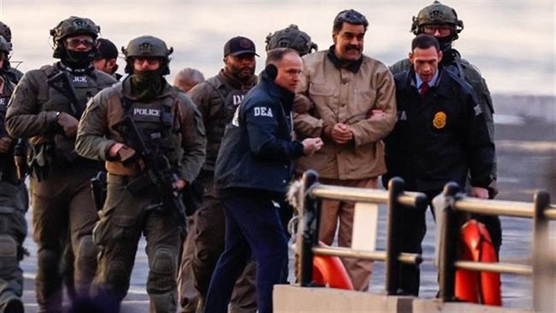 نيكولاس مادورو اثناء