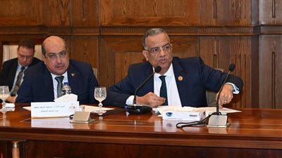 مسلم يطالب ببث جلسات الشيوخ تليفزيونيًا.. وفتح مناقشات اللجان أمام الإعلام