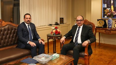 وزير قطاع الأعمال يستقبل رئيس جهاز مستقبل مصر لبحث التعاون المشترك