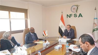 رئيس سلامة الغذاء يبحث دعم نفاذ الصادرات الغذائية والزراعية لجنوب أفريقيا