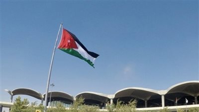الأردن يمدد الإقامة المؤقتة للأجانب إلى 3 أشهر لتعزيز الاقتصاد والسياحة