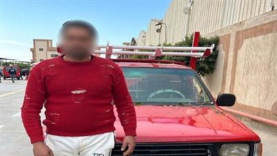 تفاصيل قيام قائد سيارة 