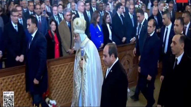 الرئيس السيسي يصل