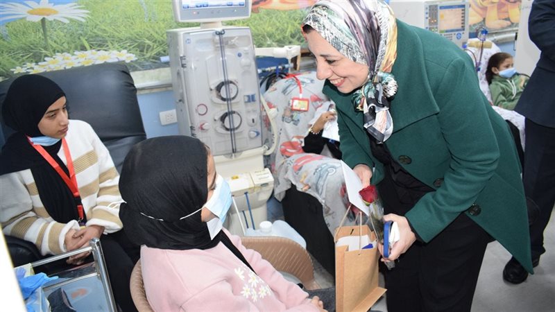 توزيع الهدايا على