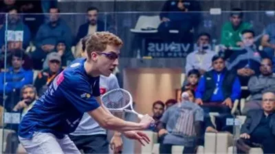 محمد زكريا يتأهل لنصف نهائي بطولة ريتش فينوس كراتشي للإسكواش