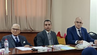 إجراء مقابلات مع المتقدمين للوظائف الإشرافية بكفرالشيخ