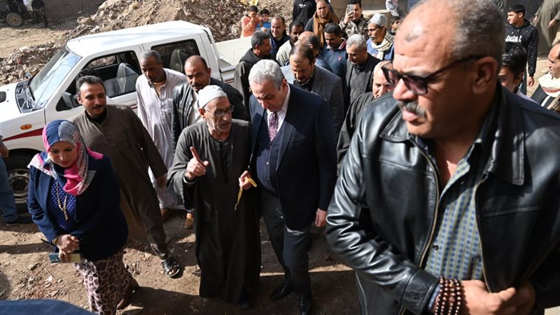 محافظ الغربية خلال