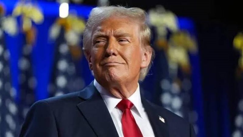 ترامب يبحث مع مسئولي