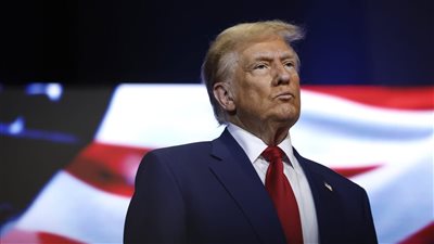 ترامب يوقع أمرا تنفيذيا يعلن 