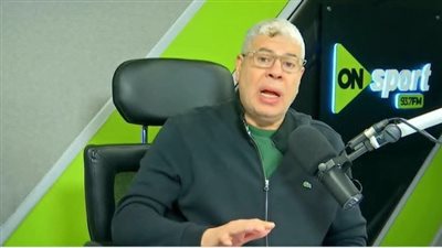 شوبير ينتقد نقل مباراة الأهلي إلى برج العرب ويكشف آخر صفقات الفريق