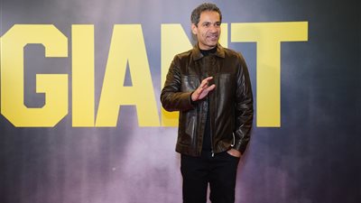 بالصور.. أمير المصري يكشف تفاصيل Giant قبل عرضه بمصر والعالم العربي 