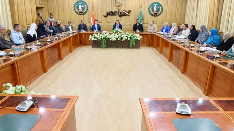 اجتماع محافظ المنوفية