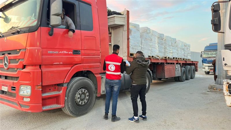 قافلة الهلال الأحمر