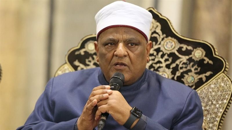 الدكتور عباس شومان