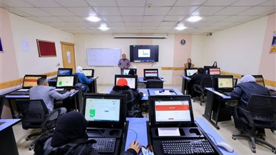 وزيرة التضامن تتابع الاختبارات التحريرية لاختيار مشرفي حج الجمعيات الأهلية