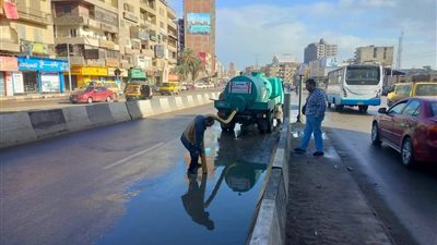 بالصور..محافظ الغربية يتابع أعمال سحب مياه الأمطار ويوجه بإزالة تجمعات الطرق