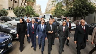 جولة تفقدية لوزير الاستثمار ومستشار رئيس الجمهورية بمربع 