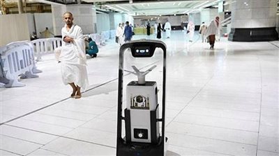 تقنيات ذكية بالمسجد الحرام للتعامل السريع مع الكثافات البشرية