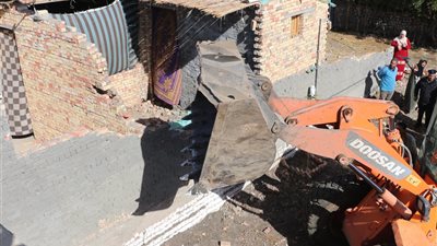 إزالة 11 حالة تعد على الأراضي الزراعية وأملاك الدولة بكفرالشيخ