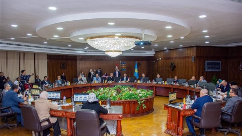 اجتماع مجلس جامعة