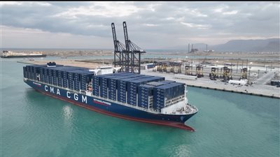  ميناء السخنة.. من ممر لعبور السفن إلى قلب نابض للتجارة العالمية 