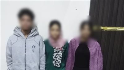  ضاعت النخوة.. ضبط 3 طلاب لتعديهم بالضرب على طالبة 
