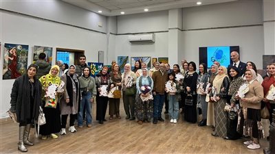 «سحر الفن»… تجربة تشكيلية تحتفي بالإبداع بـ