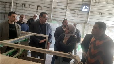 إيقاف مصنع مياه مخالف فى طوخ