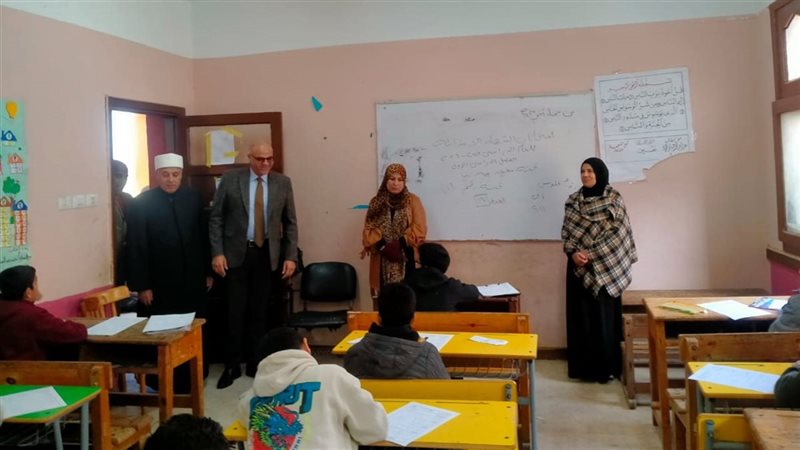 تفقد سير الامتحانات