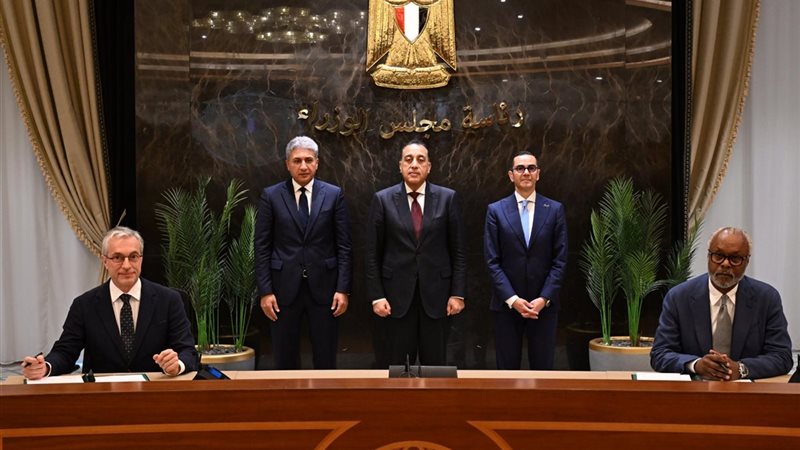 جانب من مراسم التوقيع