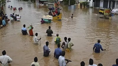 أمطار غزيرة وفيضانات تودي بحياة أكثر من 100 شخص في الجنوب الإفريقي 