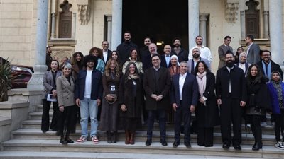 وزير الثقافة يلتقي عددًا من صُنّاع المحتوى الثقافي والتراثي 