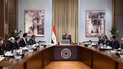 رئيس الوزراء يتابع الموقف التنفيذي لمدينة المعرفة بالعاصمة الجديدة