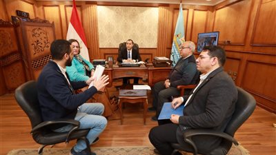 بحث عدد من طلبات وشكاوى المواطنين بكفر الشيخ