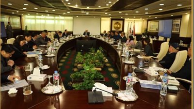 القابضة للبتروكيماويات تستضيف وفداً صينيًا