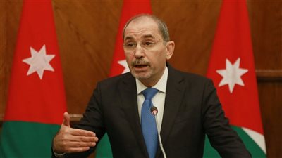 وزير الخارجية الأردني يبحث مع نظيره السعودي التطورات في المنطقة