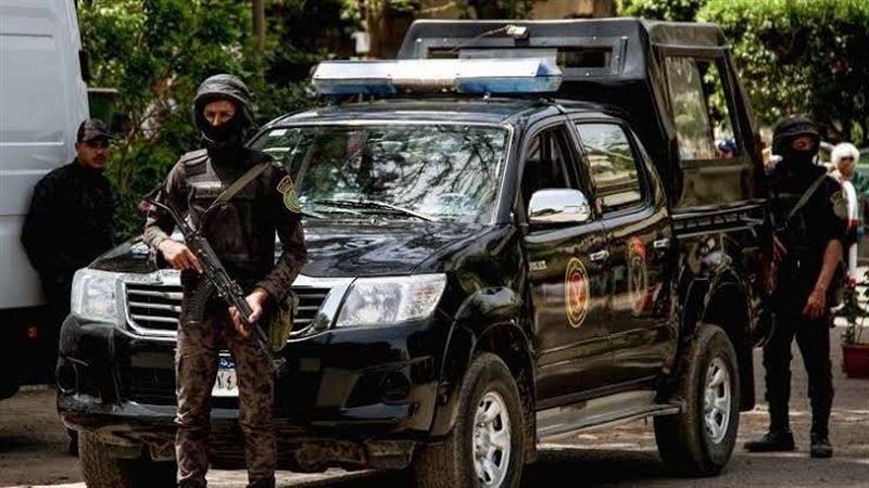 تكثيف البحث عن الفتيات