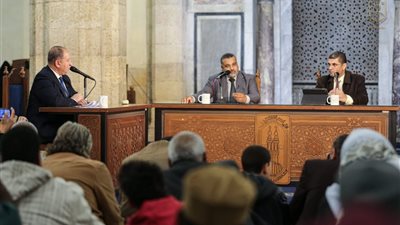 ملتقى الأزهر الفقهي يناقش اجتهادات الإمام الشافعي ومنهجه في الاستنباط