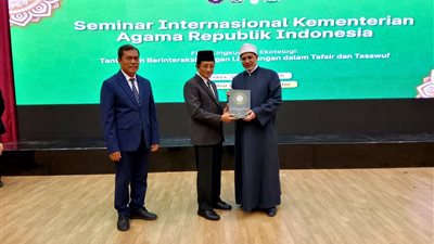 رئيس جامعة الأزهر يشارك بمؤتمر وزارة الشئون الدينية الإندونيسية حول فقه البيئة