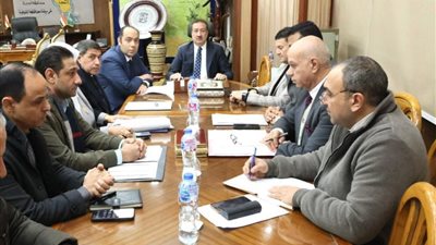 محافظ المنوفية يتابع ملفات التقنين ومخالفات البناء