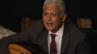 القومي للمسرح والموسيقى والفنون الشعبية ينعي الفنان والملحن محمد عزت