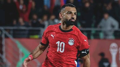 ملف معقد.. هل يحسم محمد صلاح أزمة مزدوجي الجنسية في منتخب مصر؟