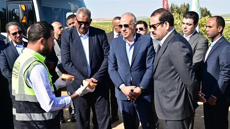 وزيرا الموارد المائية