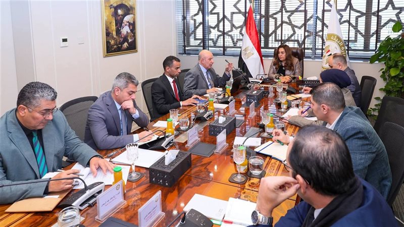 وزير البيئة 