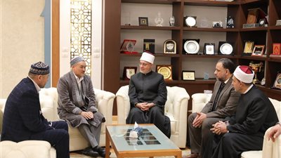 مفتي الجمهورية يستقبل مفتي منغوليا لبحث تعزيز التعاون الإفتائي والعلمي