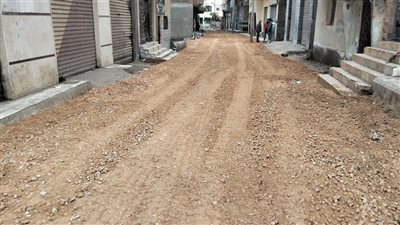 استمرار تأهيل وتمهيد الطرق بسيدي سالم في كفرالشيخ