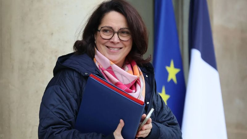 مارينا فيراري وزيرة