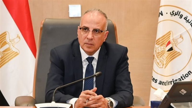  وزير الموارد المائية