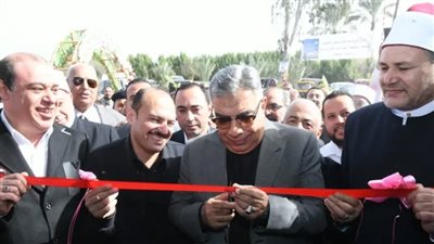 محافظ الدقهلية يفتتح مسجد النور بميت سلسيل بعد تجديده